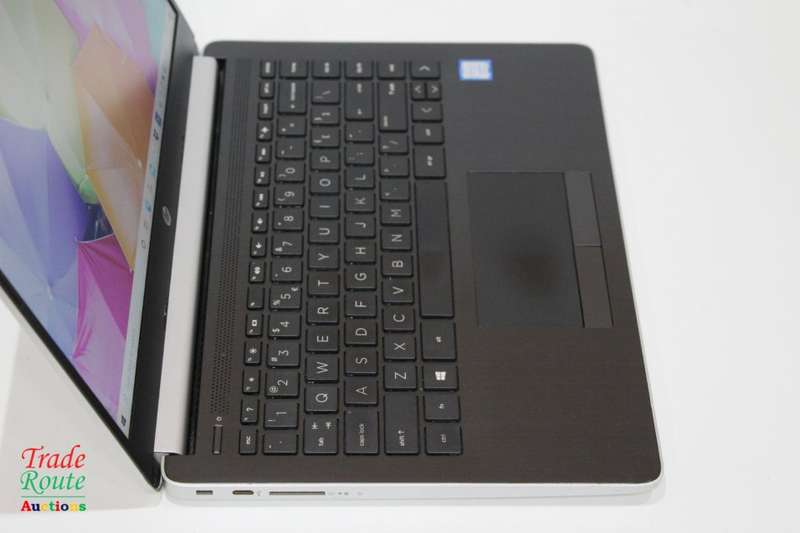 HP Laptop 14-cf0xxx 14" LAPTOP | Intel Core i5 8250U 8th Gen 1.8GHz | 4GB RAM | 128GB SSD - PLZ READ