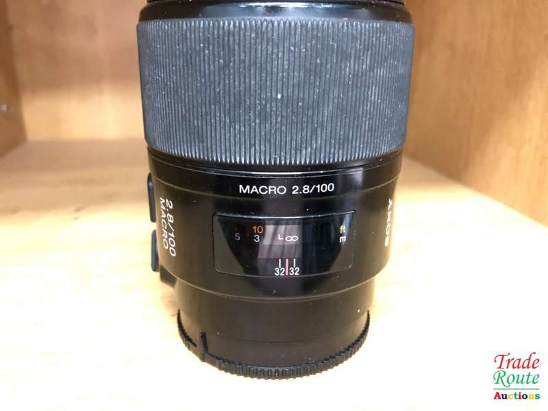 Sony 100mm f/2.8 Macro Lens - A Mount