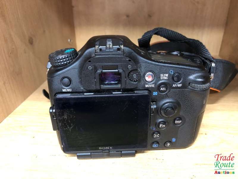 Sony Alpha 24 MP SLT-A77V DSLR Digital Camera - BODY