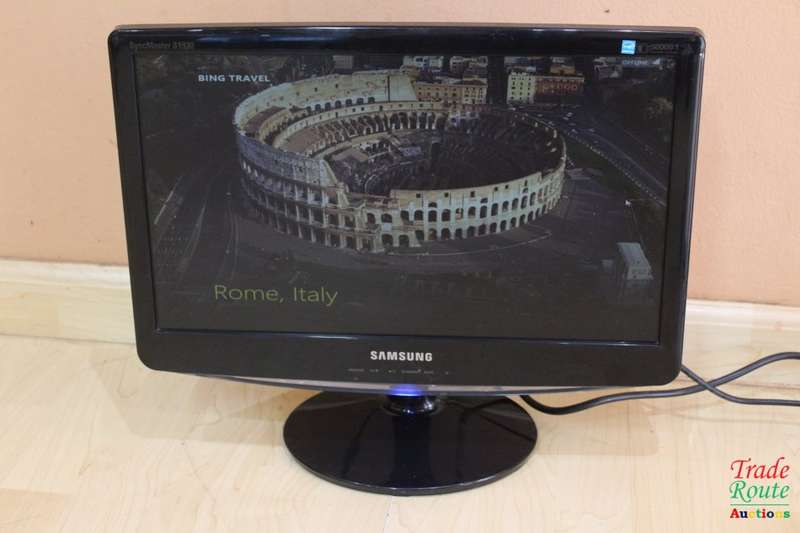 Samsung B1930N 18.5" Widescreen LCD Monitor (High Gloss Black)