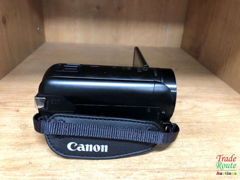 Canon LEGRIA HF R86 3.28MP, 32x Optical Zoom Camcorder