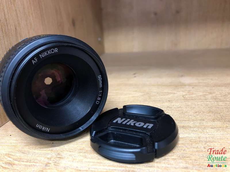 Nikon AF Nikkor 50mm f/1.8D Lens for NIKON Cameras