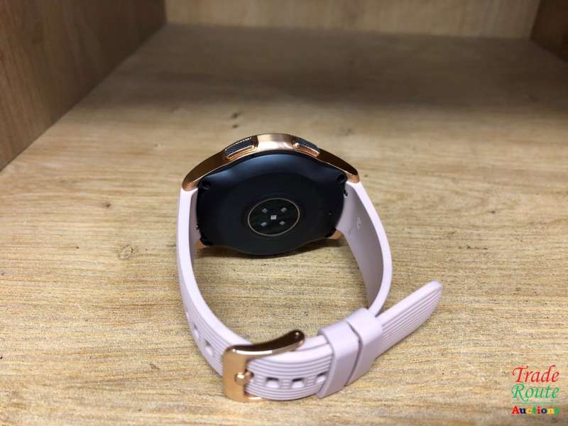 Samsung Galaxy Watch (42mm) Smartwatch (Bluetooth) Android/iOS Compatible -SM-R810 (Rose Gold)