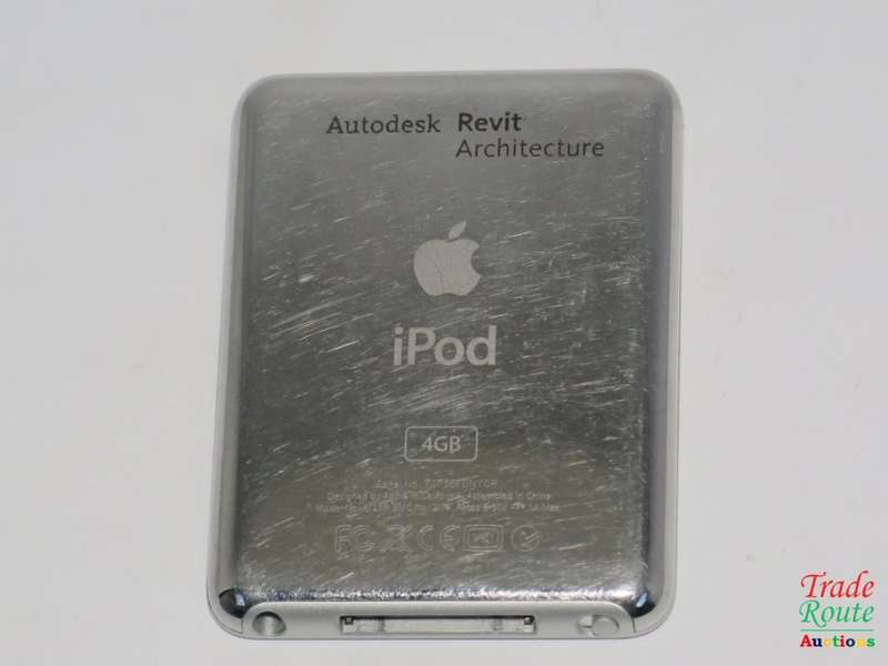 Apple iPod Nano | Silver | 4GB | 3rd Generation | MA978