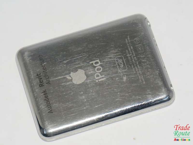 Apple iPod Nano | Silver | 4GB | 3rd Generation | MA978