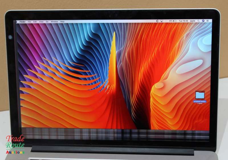 Apple MacBook Pro 15.4-inch Retina Display | Core i7 2.2GHz | 16GB RAM | 256GB SSD - FAULTY LCD