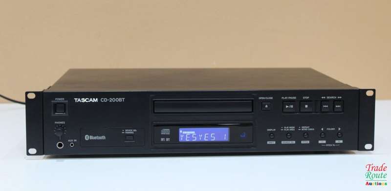 Tascam CD-200BT Rackmount CD Player With Bluetooth Receiver