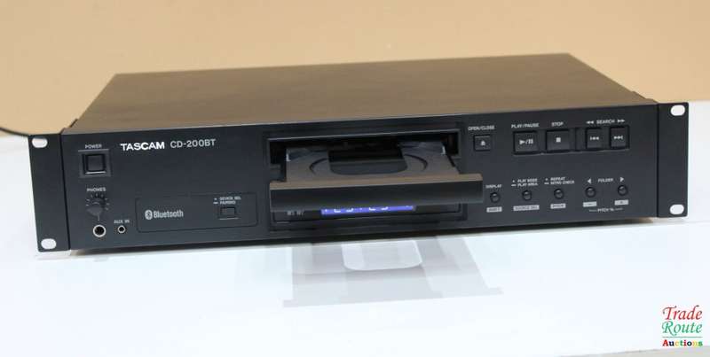 Tascam CD-200BT Rackmount CD Player With Bluetooth Receiver