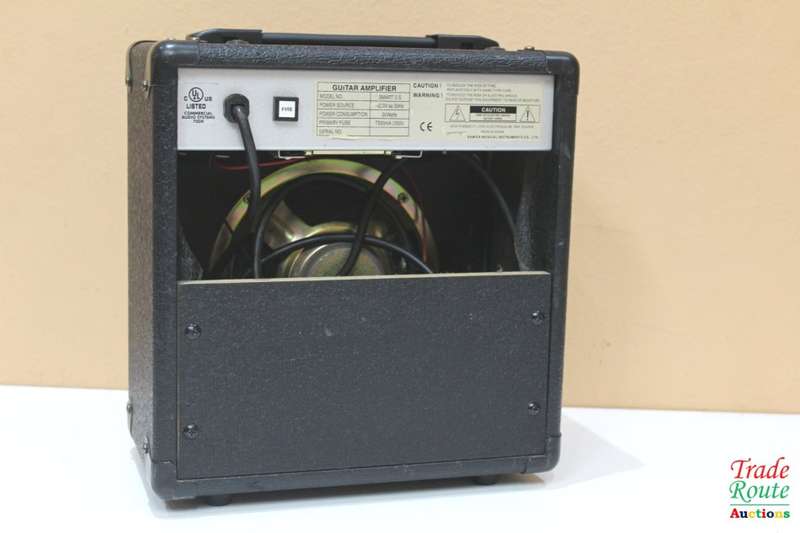 Silvertone Smart II s Portable Practice Guitar Amplifier