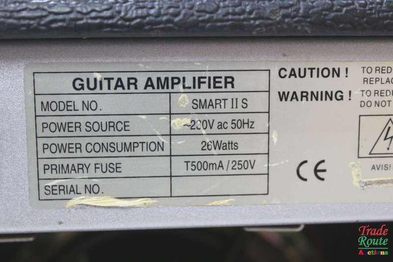 Silvertone Smart II s Portable Practice Guitar Amplifier