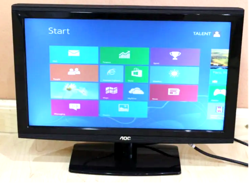 AOC 18.5-Inch LCD Monitor | 1366 X 768 RESOLUTION | N941SW