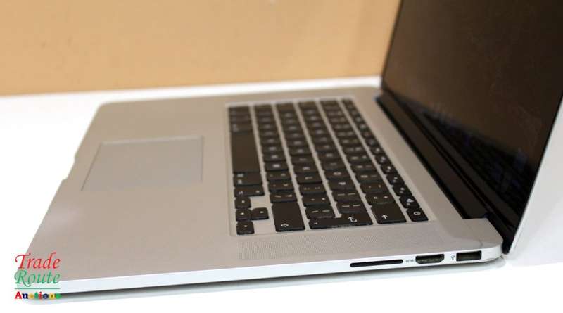 Apple MacBook Pro 15 inch Retina Display | Core i7 2.6GHz | 8GB RAM | 512GB SSD