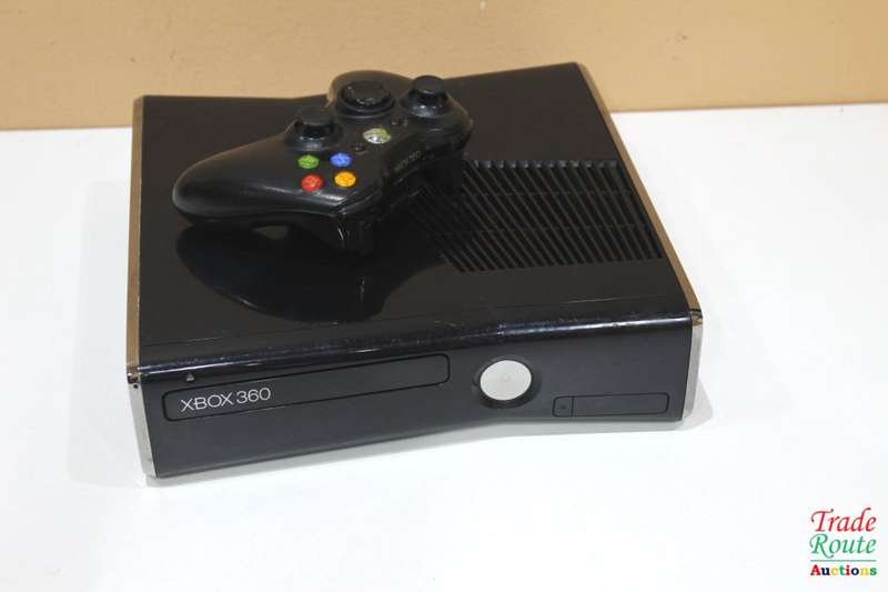 XBOX 360 S CONSOLE 250GB MODEL:1439