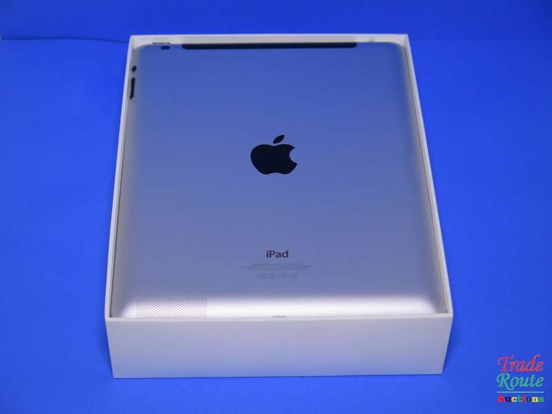 IPAD 4 FOR SPARES OR REPAIR - Activaction lock - IPAD4 A1460