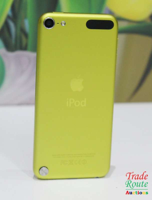 Apple iPod Touch | A1421 | 32GB | RETINA DISPLAY [ MP3 SONGS PLAYER ]