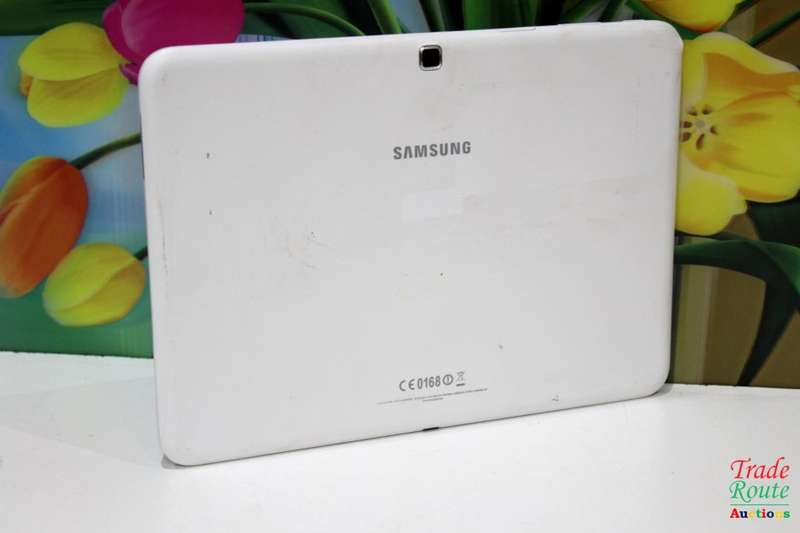 Samsung SM-T530 Multi-Touch 10.1" Tablet (White)