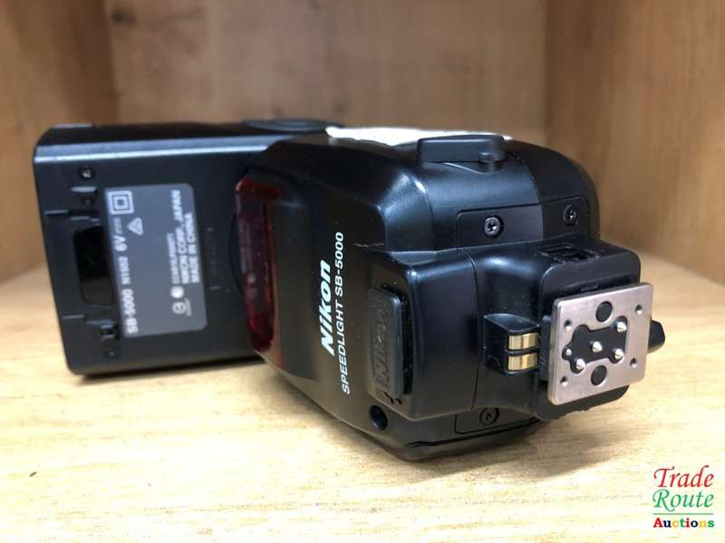 Nikon SB-5000 AF Speedlight Flash for Nikon DSLR Cameras