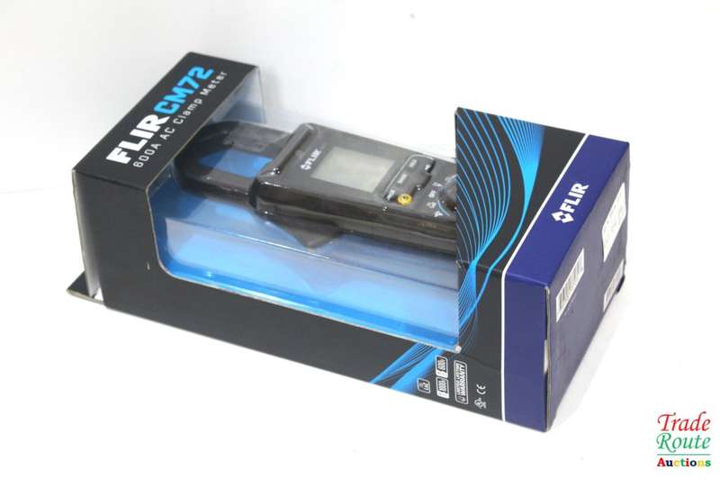 FLIR CM72 600A AC Commercial Clamp Meter