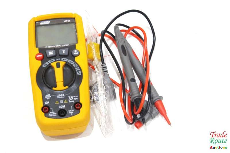 Major Tech - Compact Digital Multimeter (MT25) with Pouch