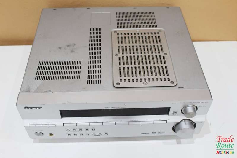 Pioneer VSX 415 S - 5.1 AV Receiver, RDS Digital tuner, 5 channel equal power 220W x 5ch Amplifier