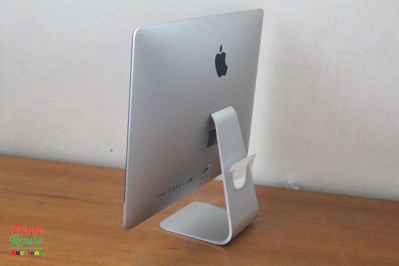 Apple iMAC | 21.5 INCH | Core i5 2.9 GHz | 8GB RAM | 1TB HDD | NVIDIA GeForce 750M * ULTRASLIM