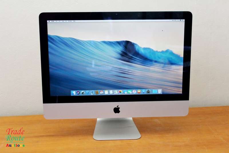 Apple Imac | 21.5 Inch | Core I5  * Amd Radeon Hd Graphics * All in one COMPUTER