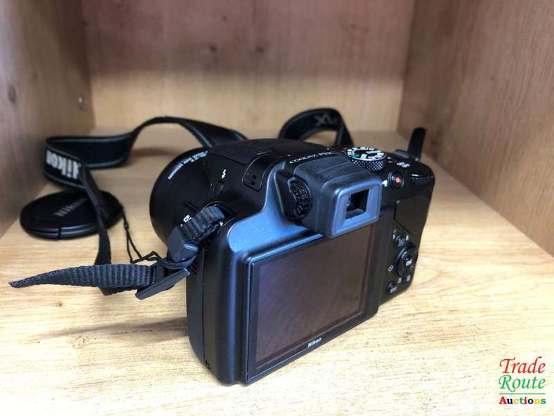 Nikon CoolPix P530 16 MP CMOS Digital Camera with 42x Zoom Lens and Full HD