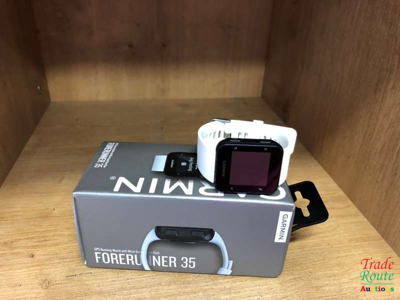Garmin Forerunner 35 Fitness Watch - IN  BOX