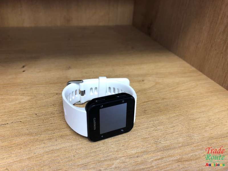 Garmin Forerunner 35 Fitness Watch - IN  BOX