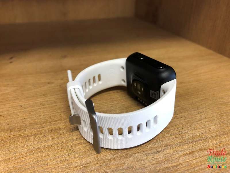 Garmin Forerunner 35 Fitness Watch - IN  BOX