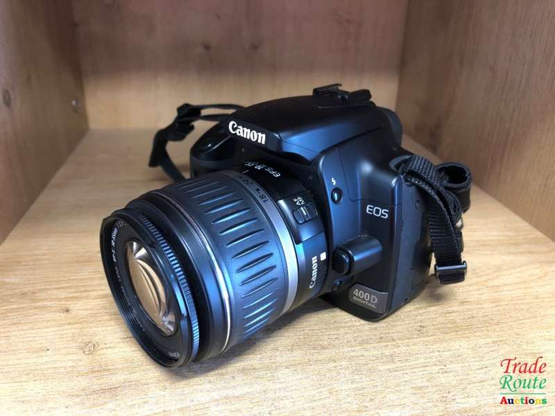 Canon EOS 400D DigitalSLR camera 10.1 Megapixels + Canon EFS 18-55mm Lens