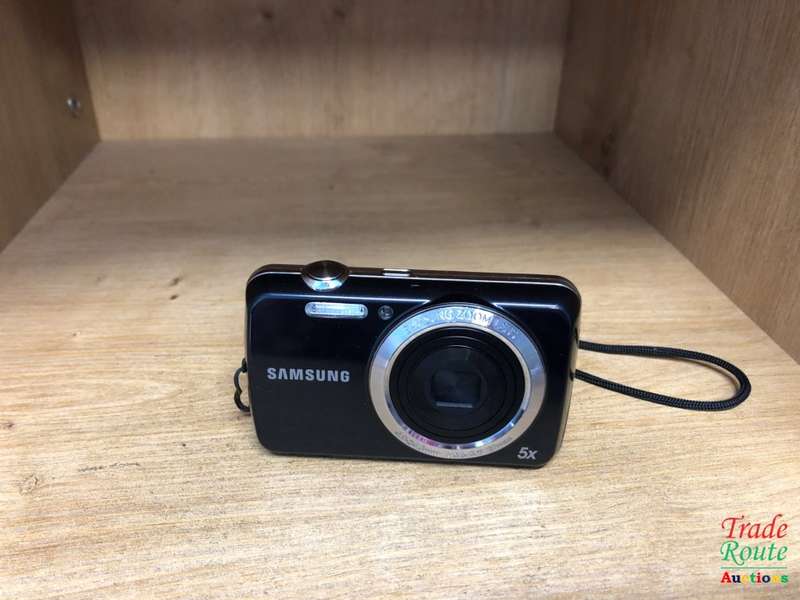 Samsung PL Series PL20 14.2MP Digital Camera - Please Read