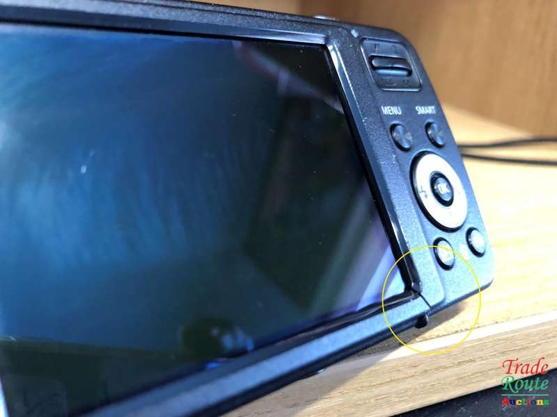 Samsung PL Series PL20 14.2MP Digital Camera - Please Read