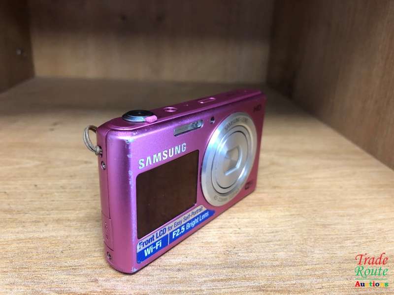 Samsung DV150F 16.2MP Smart WiFi Digital Camera with 5x Optical Zoom & 2.7" / 1.48" front LCD