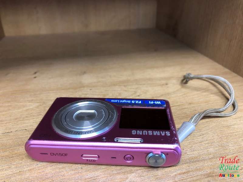 Samsung DV150F 16.2MP Smart WiFi Digital Camera with 5x Optical Zoom & 2.7" / 1.48" front LCD