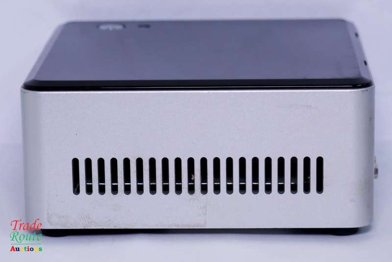 Intel NUC Mini-PC NUC5CPYH | Intel Celeron N3060 1.6GHz | 4GB RAM | 500GB HDD DESKTOP PC