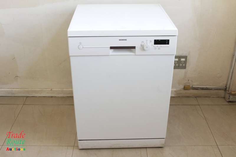 Siemens SN25D273EU Free-Standing Dishwasher 60cm