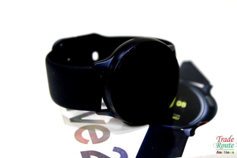 Samsung SM-R835F Active 2 Smart Watch 40mm [ BOXED ]