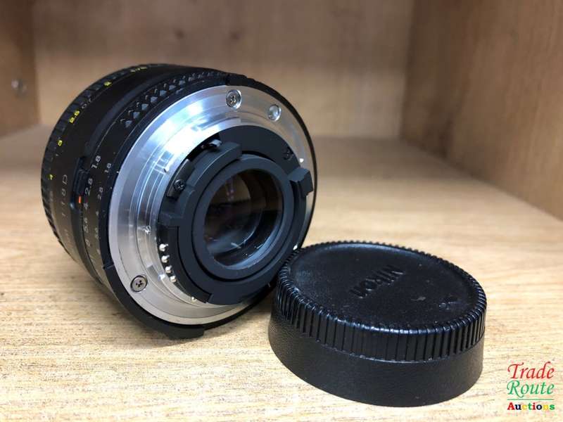 Nikon AF Nikkor 50mm f/1.8D Lens for NIKON Cameras