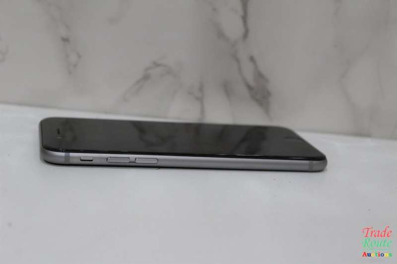APPLE IPHONE 6 - 64GB - (HOME BUTTON FAULTY) Phone works