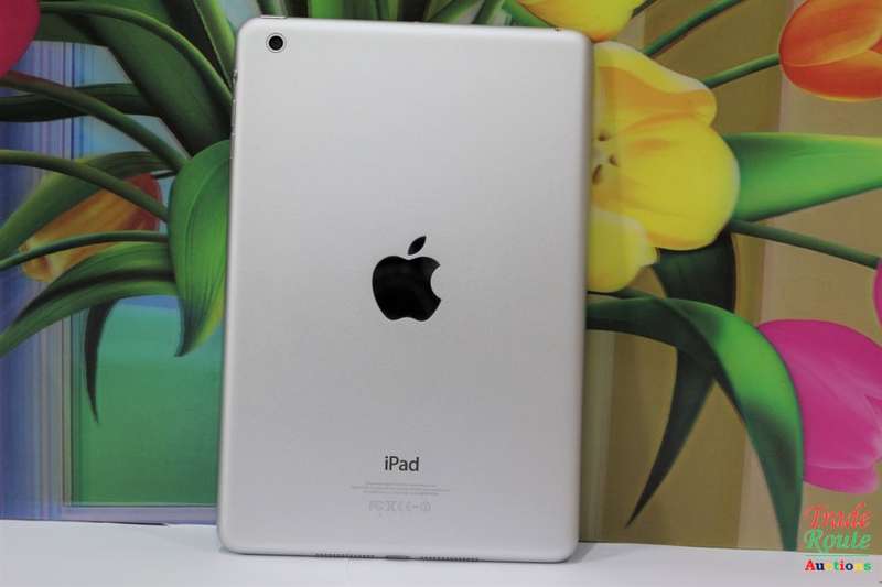 IPAD MINI 1 | 16GB |  7.9 inch Tablet * iPad Mini*