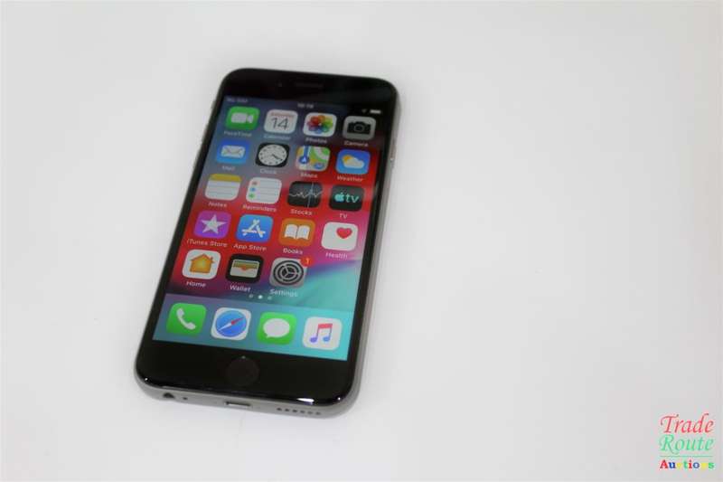 APPLE IPHONE 6 | A1586 | MQ3D2AA/A| 32GB *** APPLE IPHONE 6 *** Lines on Screen