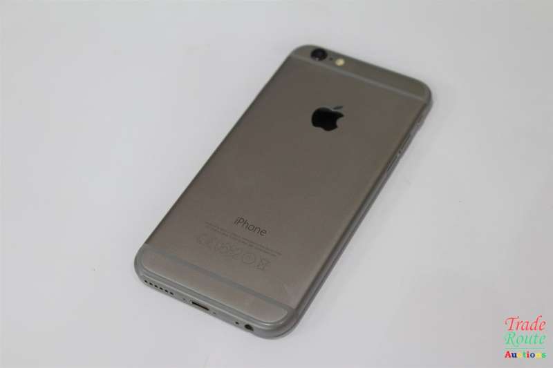 APPLE IPHONE 6  - 64GB SmartPhone