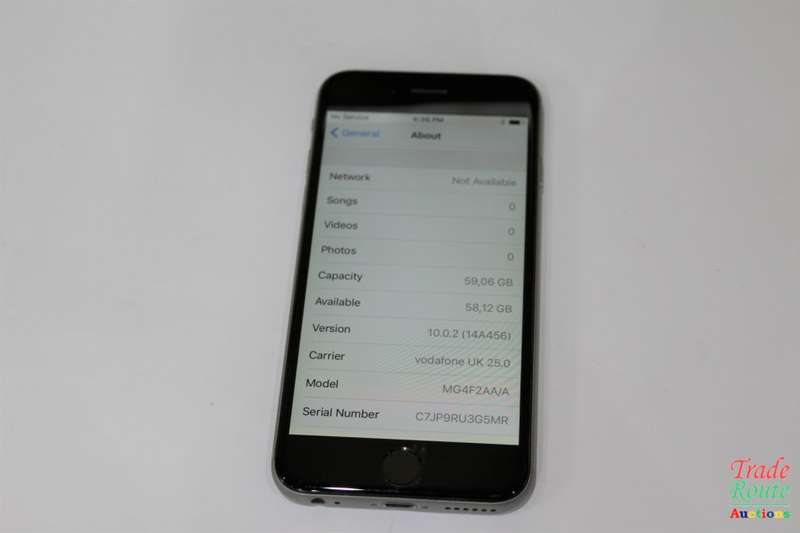 APPLE IPHONE 6  - 64GB SmartPhone