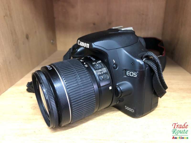 Canon EOS 500D Digital SLR camera 15.1 Megapixels With 18-55mm IS II Lens