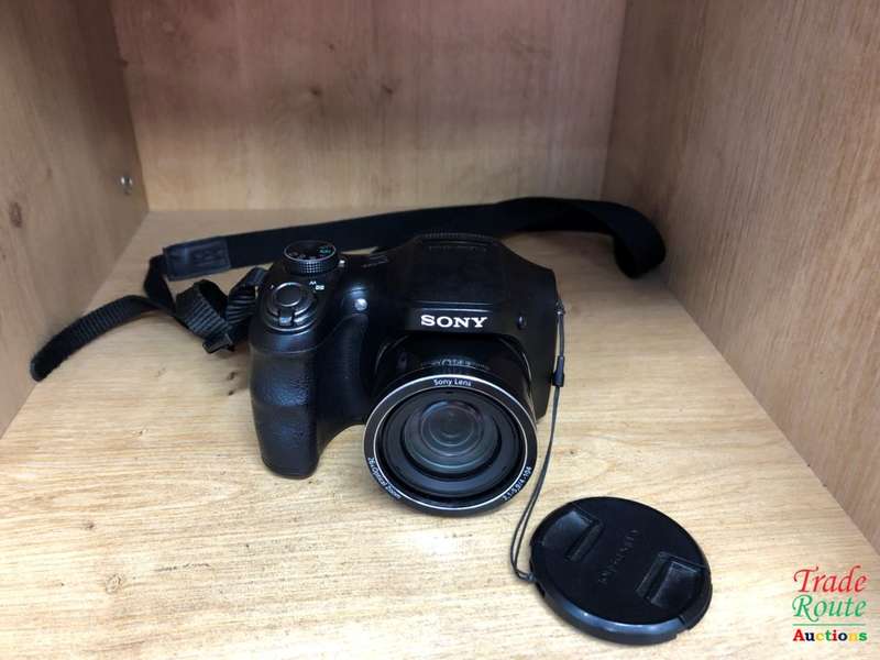 Sony Cybershot DSC-H200 Black 20.1MP 26X Optical SteadyShot image stabilization Digital Camera
