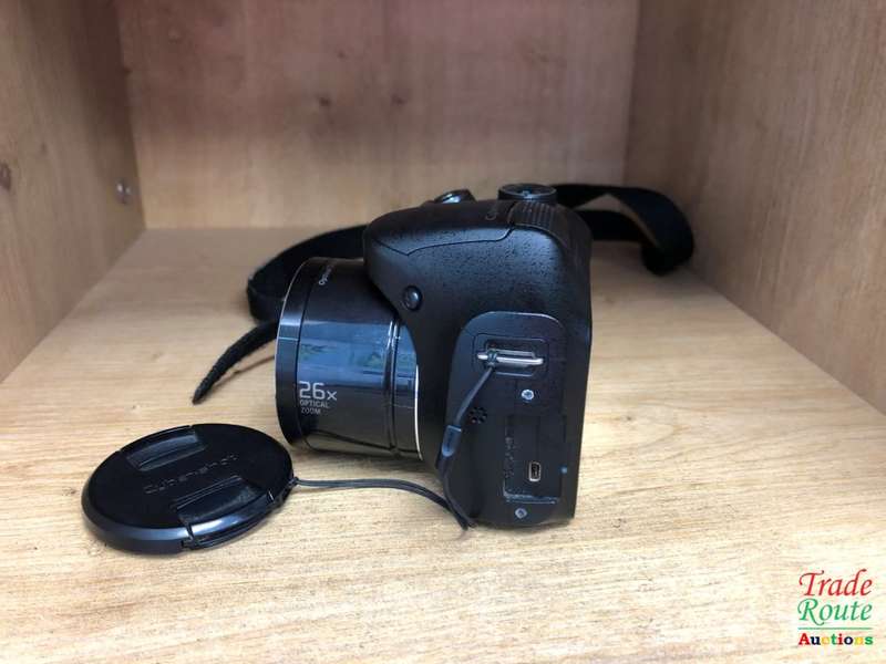 Sony Cybershot DSC-H200 Black 20.1MP 26X Optical SteadyShot image stabilization Digital Camera