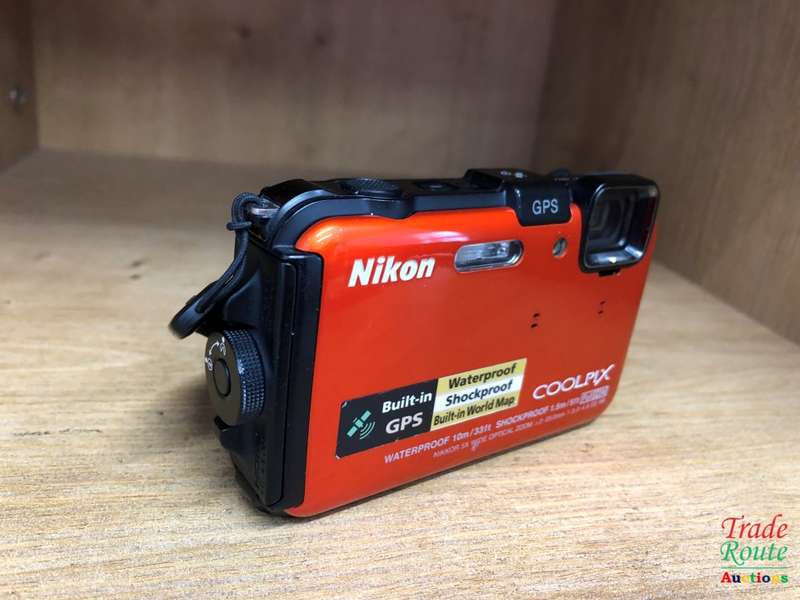 Nikon COOLPIX AW100 Waterproof Compact Digital Camera - Black (16MP, 5x Optical Zoom) 3 inch LCD