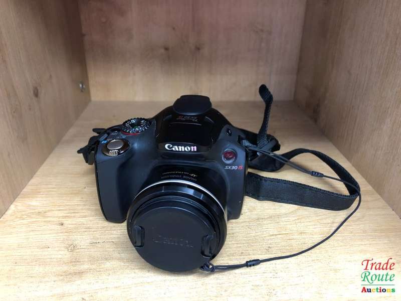 Canon PowerShot SX30 IS IMAGE STABILIZER ULTRASONIC 14.1 MP 35X OPTICAL FULL HD CAMERA