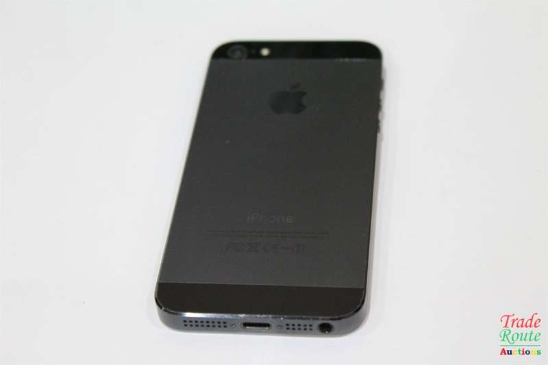Apple Iphone 5S  16GB SmartPhone - TOUCH SCREEN FAULTY - for REPAIR